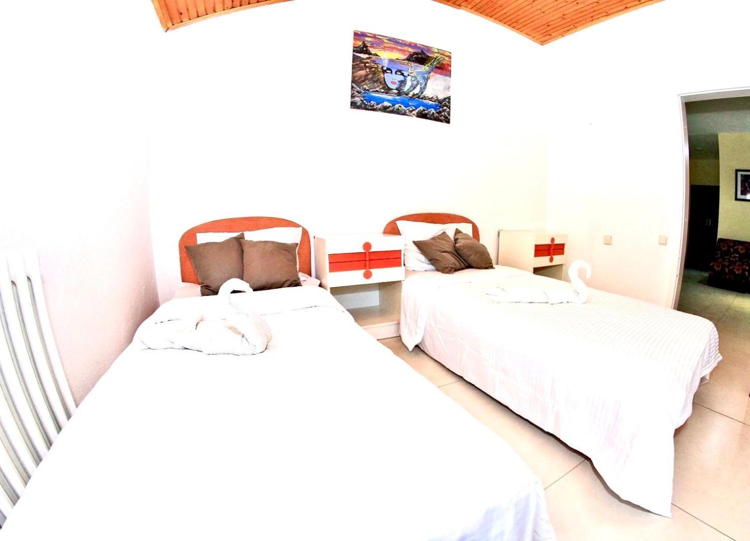 Hotel Lagadin Chambre photo