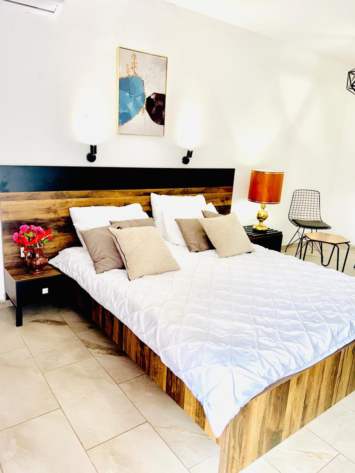 Hotel Lagadin Extérieur photo