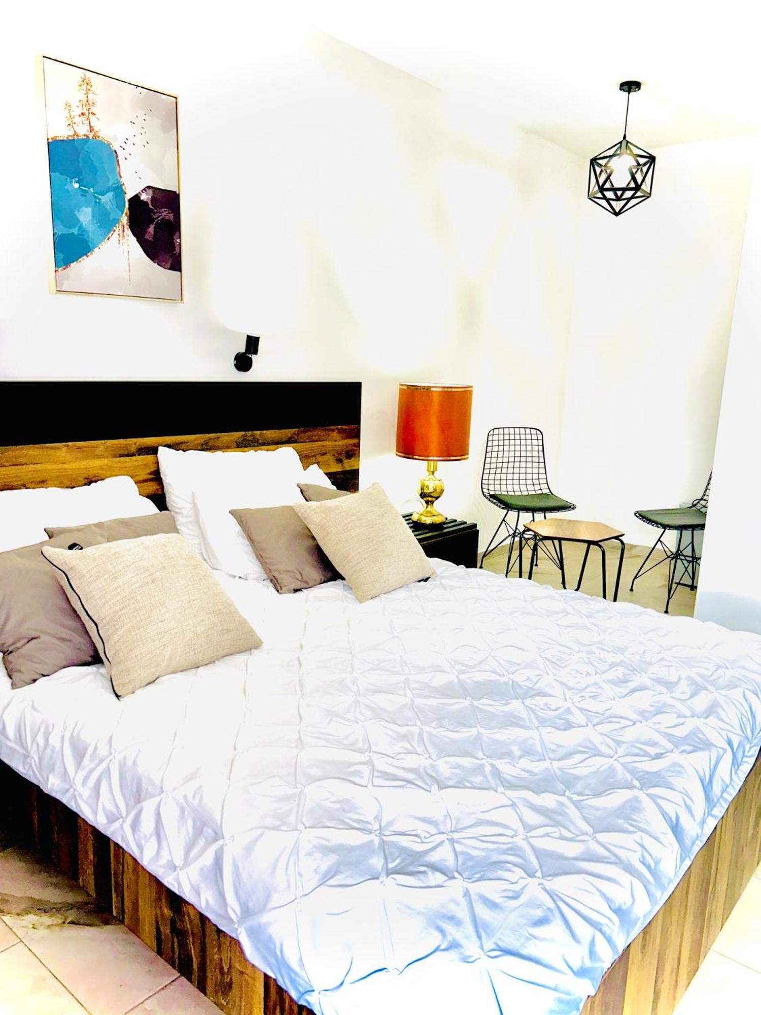 Hotel Lagadin Extérieur photo