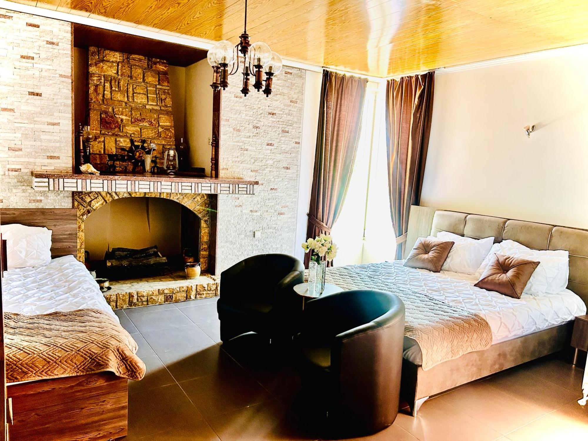 Hotel Lagadin Extérieur photo